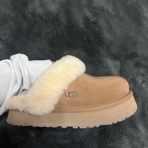 UGG DISQUEETE PLATFORM